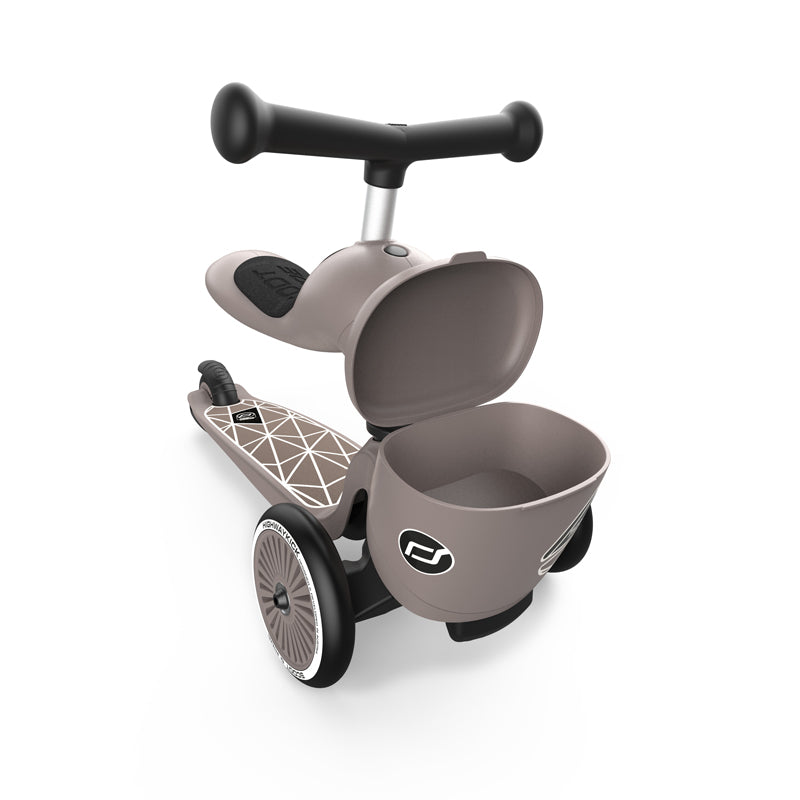 Scoot and Ride Highwaykick 1 Lifestyle