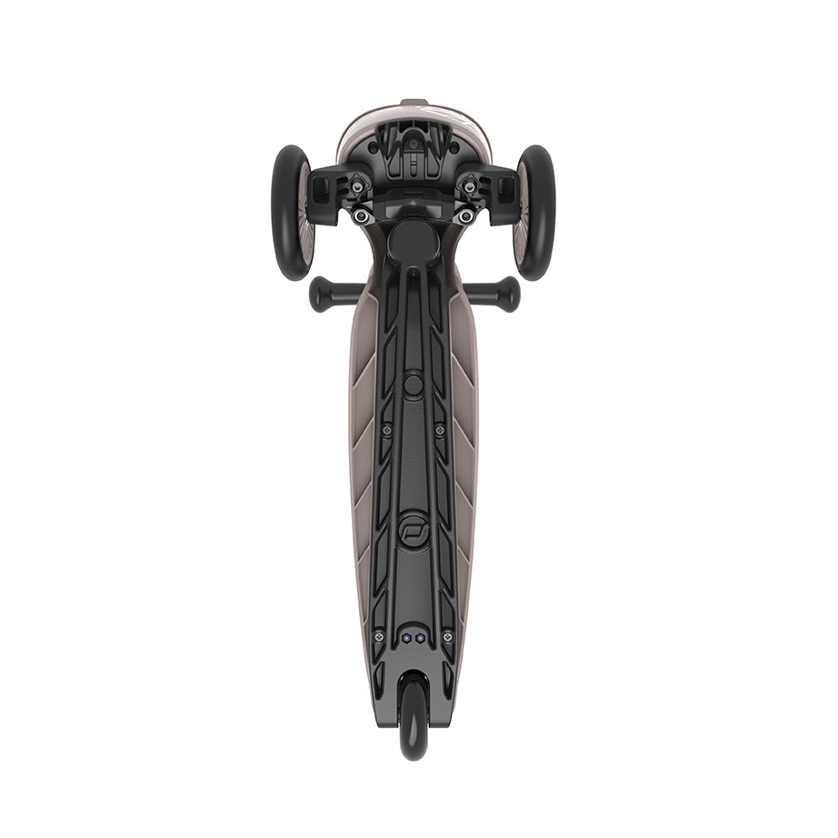 Scoot and Ride Highwaykick 1 Lifestyle