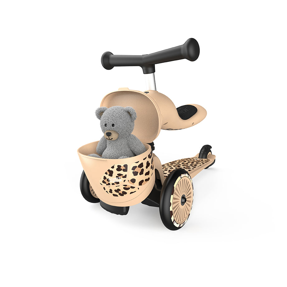 Scoot and Ride Highwaykick 1 Lifestyle
