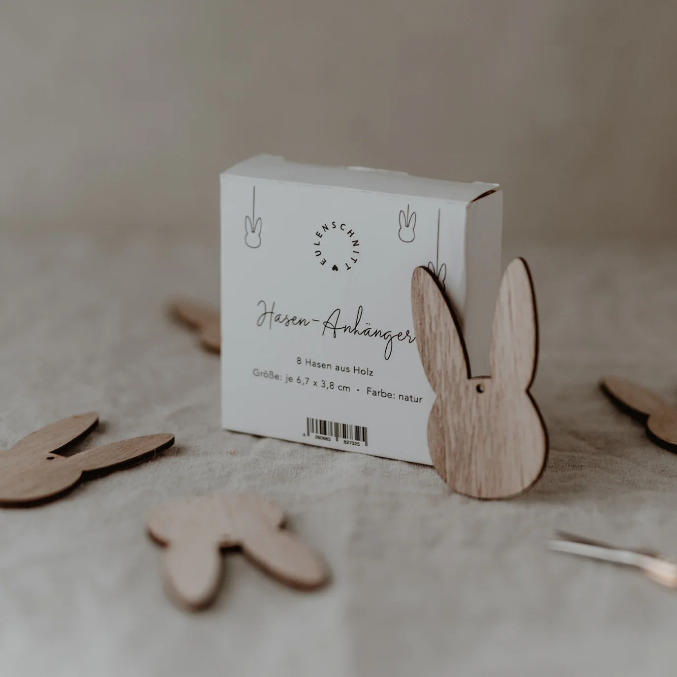 Eulenschnitt Holzanhänger Hase 8er Set