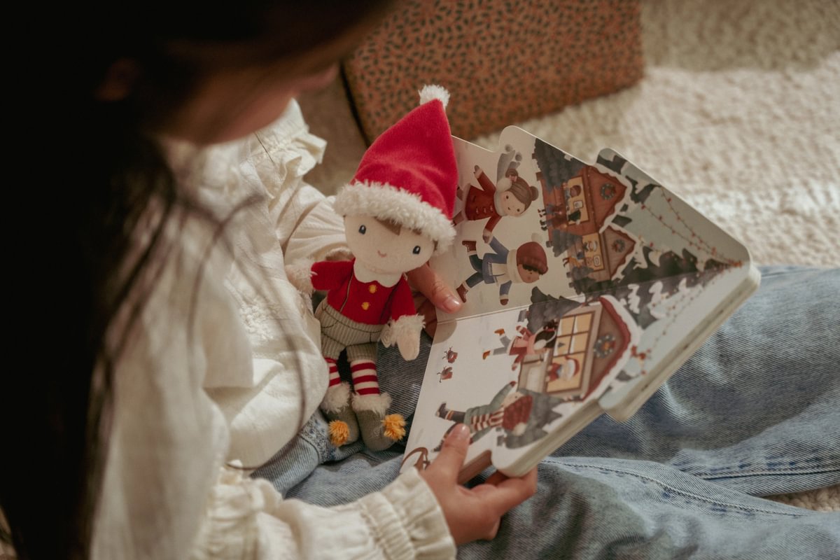 Little Dutch Weihnachtsbuch mit Jim