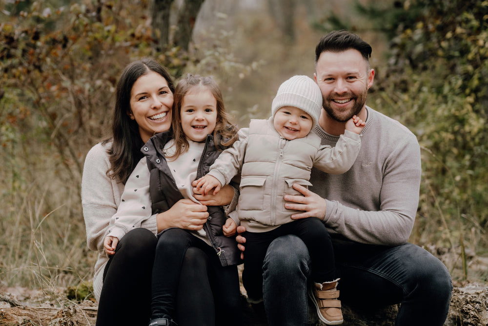 Bianca und Adam mit ihrer Familie